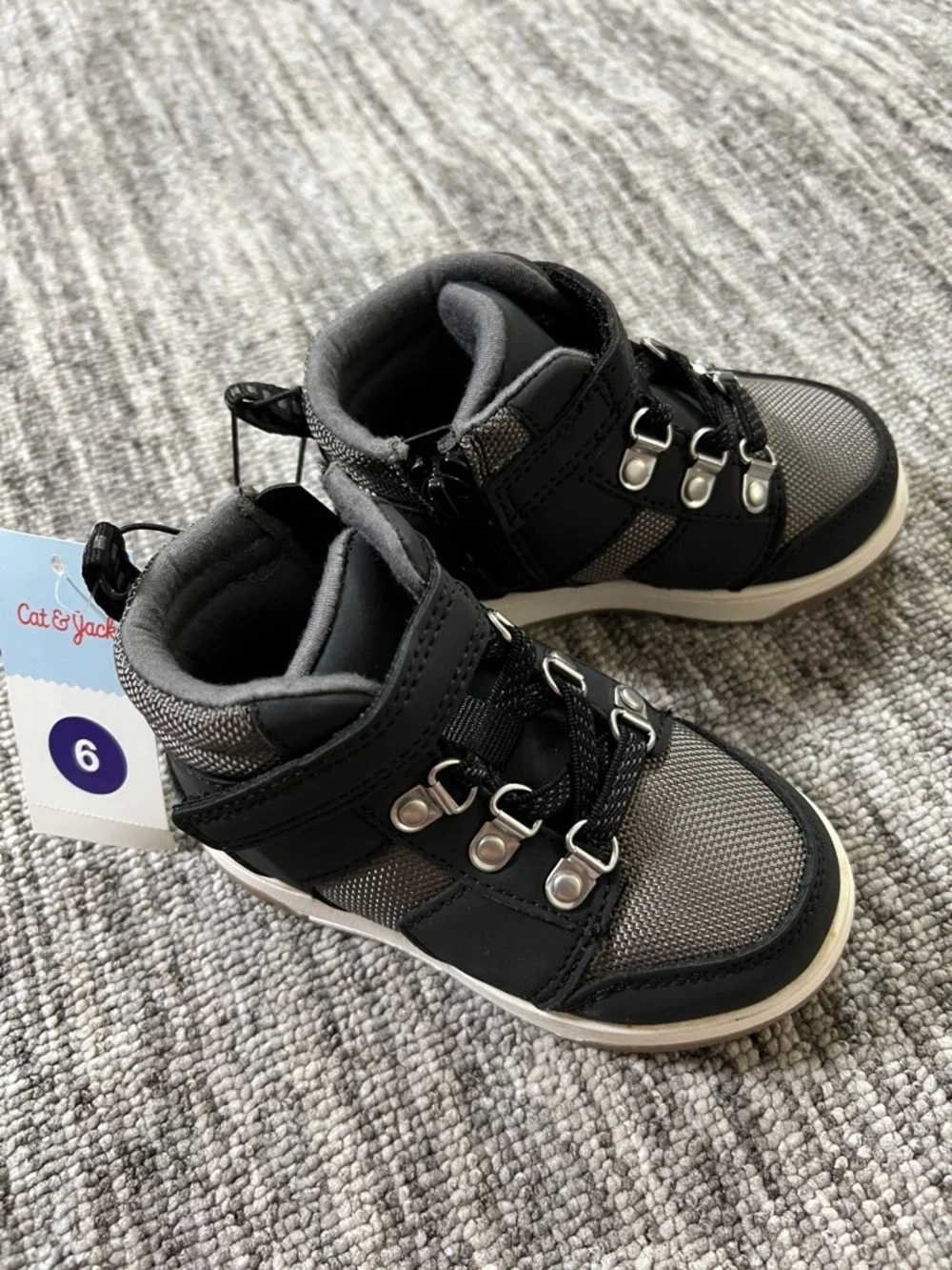 Cat & Jack durable high